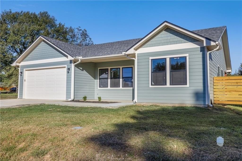 610 E Englewood St - Photo 3 of 26