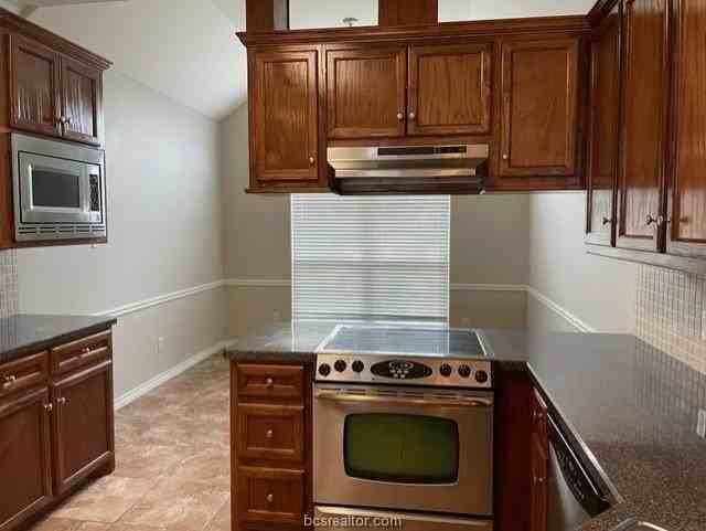 145 Walcourt Loop - Photo 7 of 24