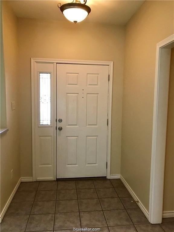 204 Meir Ln - Photo 2 of 20