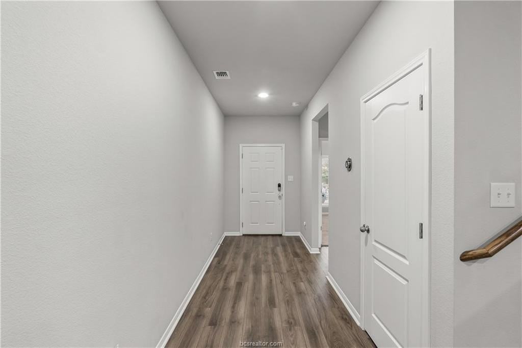 6308 Eldora Dr - Photo 3 of 27