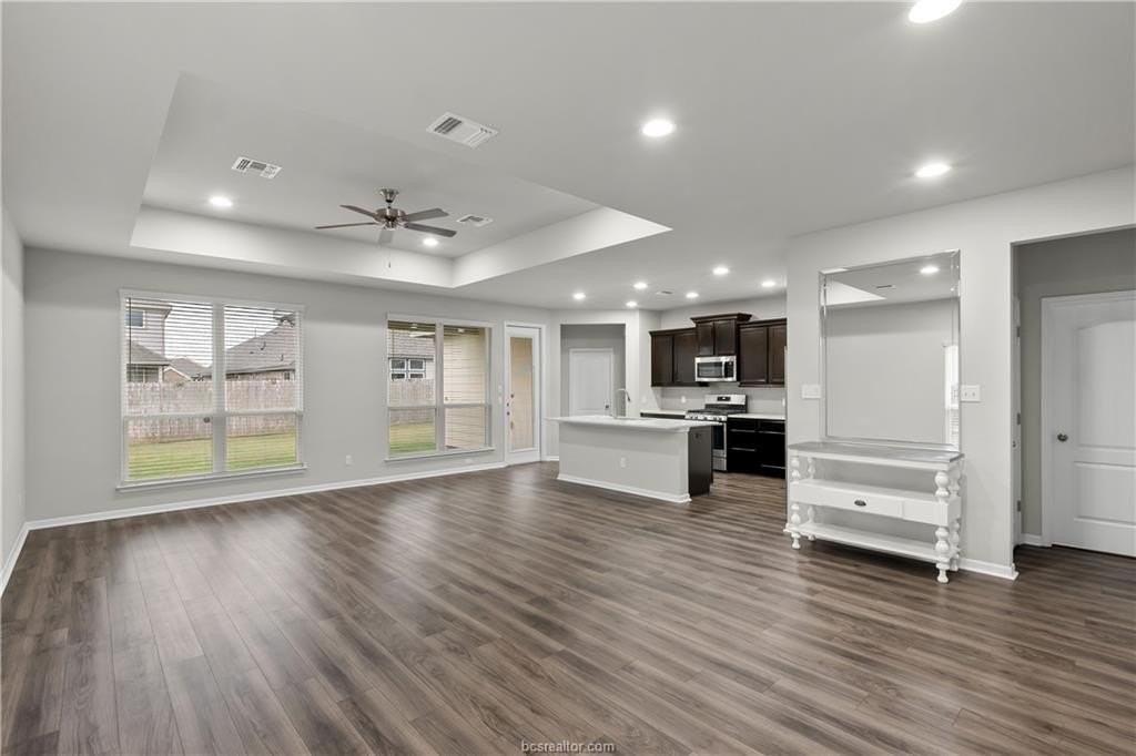 6308 Eldora Dr - Photo 5 of 27