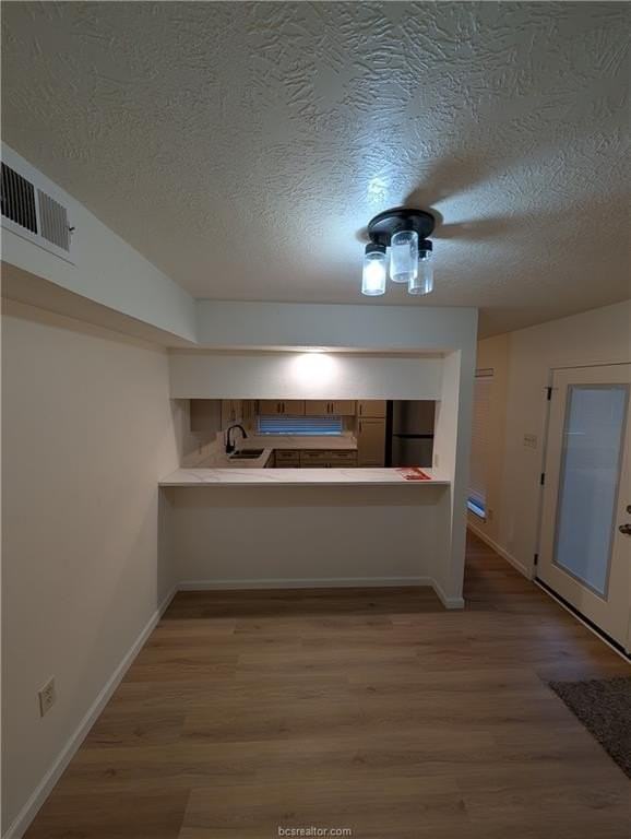 2812 Village Dr - Photo 5 of 12