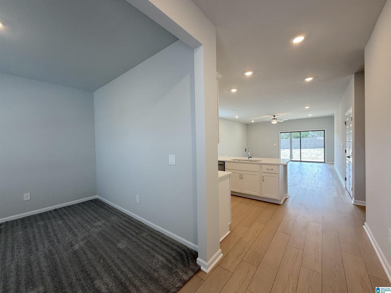 14707 Mountain Stream Dr - Photo 4 of 41