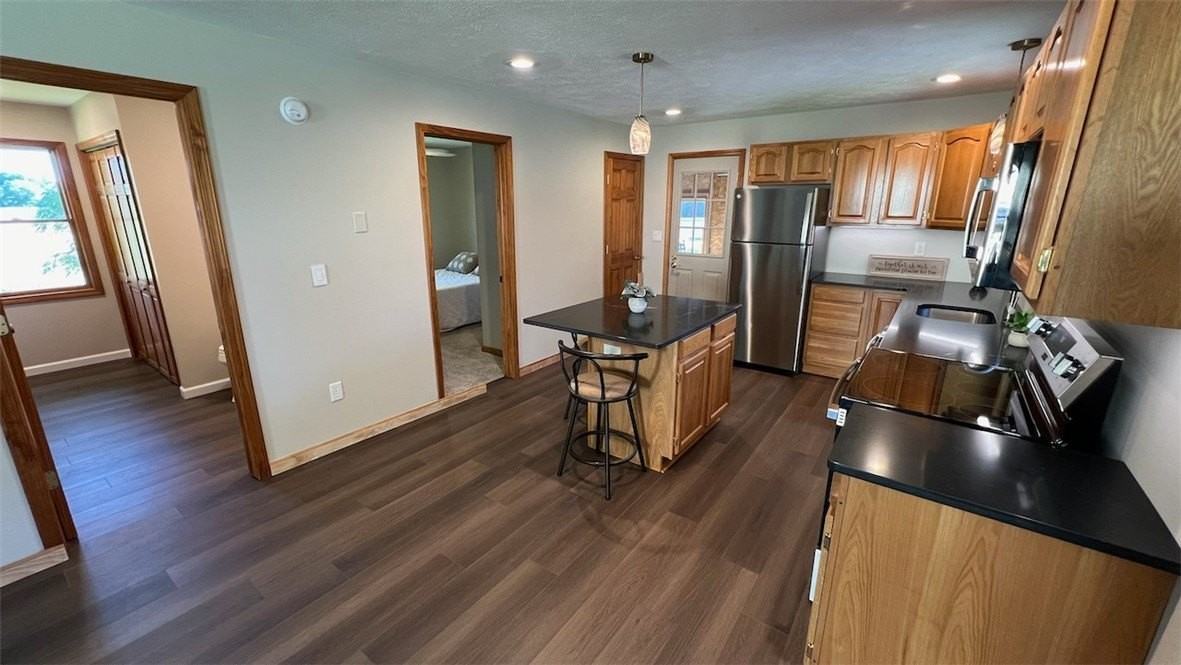 438 Ritchey Blvd - Photo 2 of 32