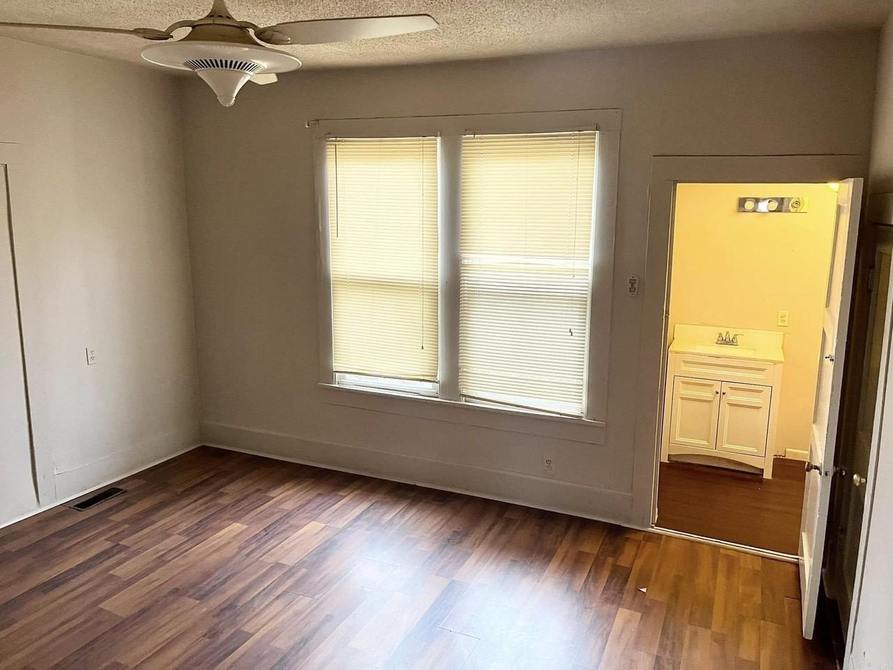 4101 W 21st St - Photo 7 of 10