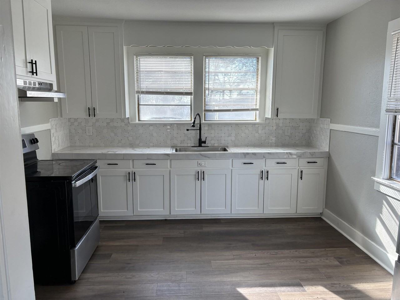 4613 W 23rd St - Photo 2 of 5