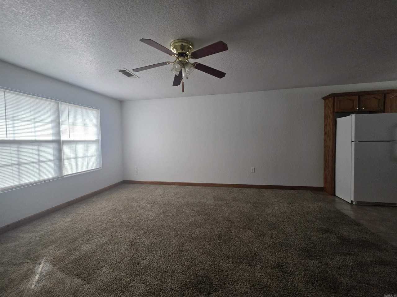 1310 N Main St #3 - Photo 3 of 13