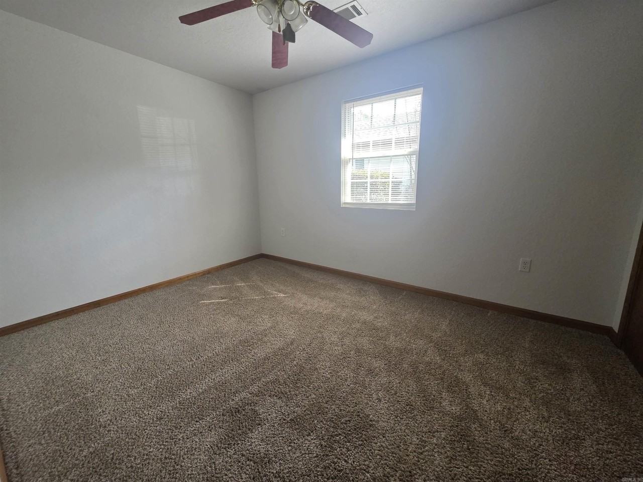 1310 N Main St #3 - Photo 7 of 13