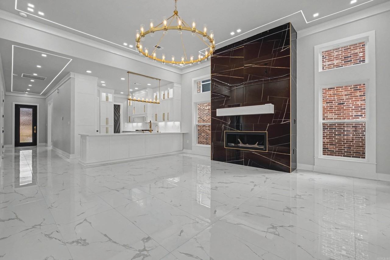 9 Oak Ln - Photo 6 of 48