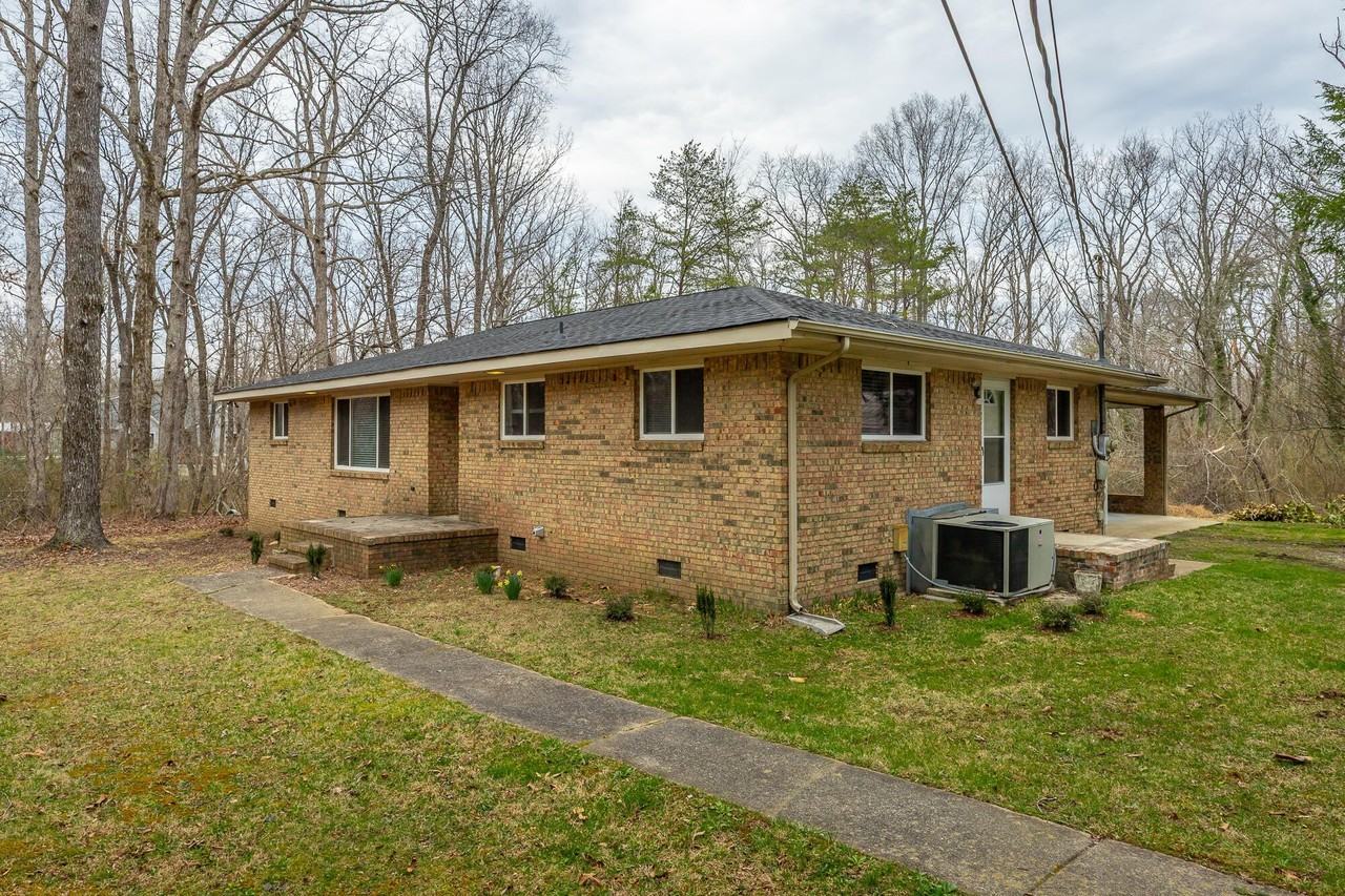 4302 Taft Hwy - Photo 3 of 50