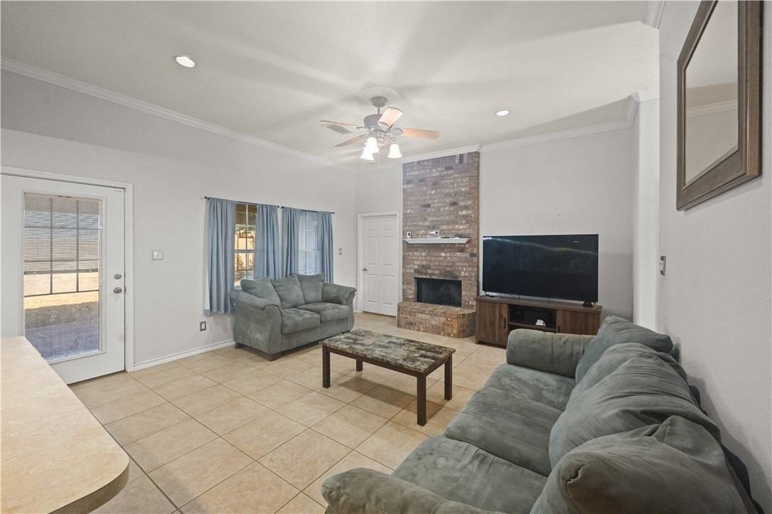 229 Wise - Photo 5 of 26