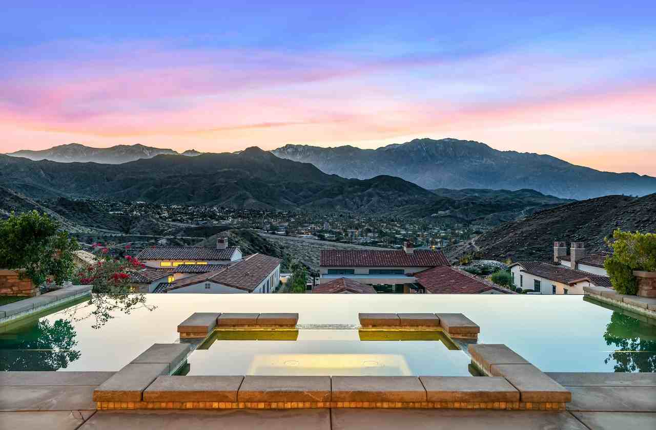 43 Mount San Jacinto Cir - Photo 2 of 50