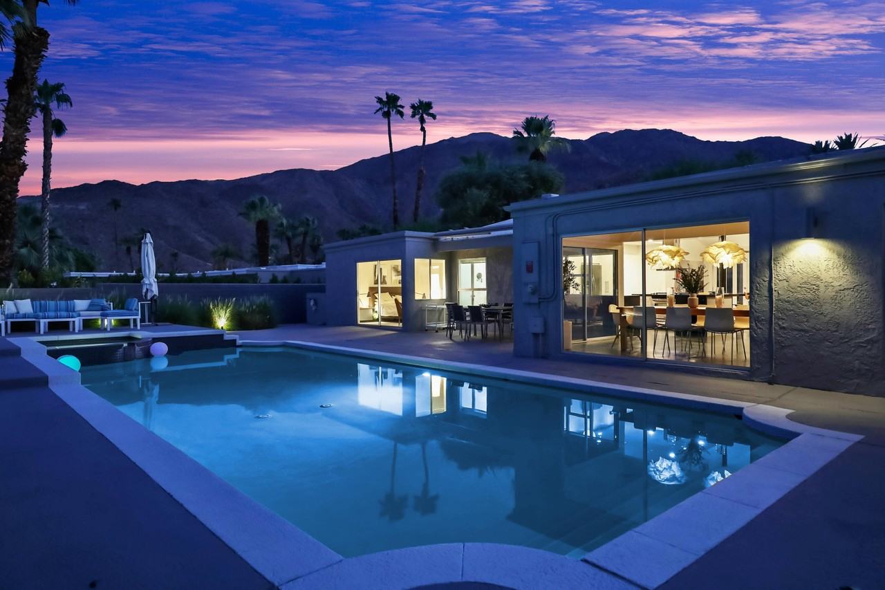 71520 Gardess Rd - Photo 2 of 41