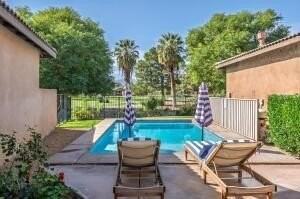 49345 Beatty St - Photo 2 of 24