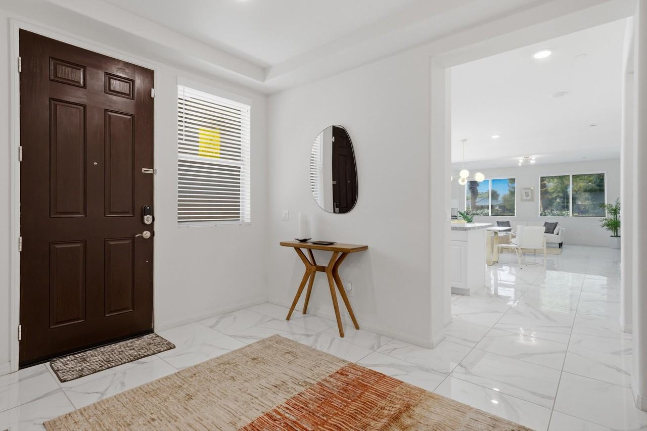 49345 Beatty St - Photo 5 of 24