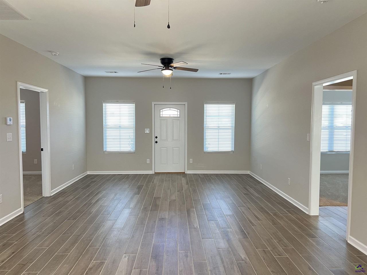 99 Azalea Ave - Photo 5 of 33