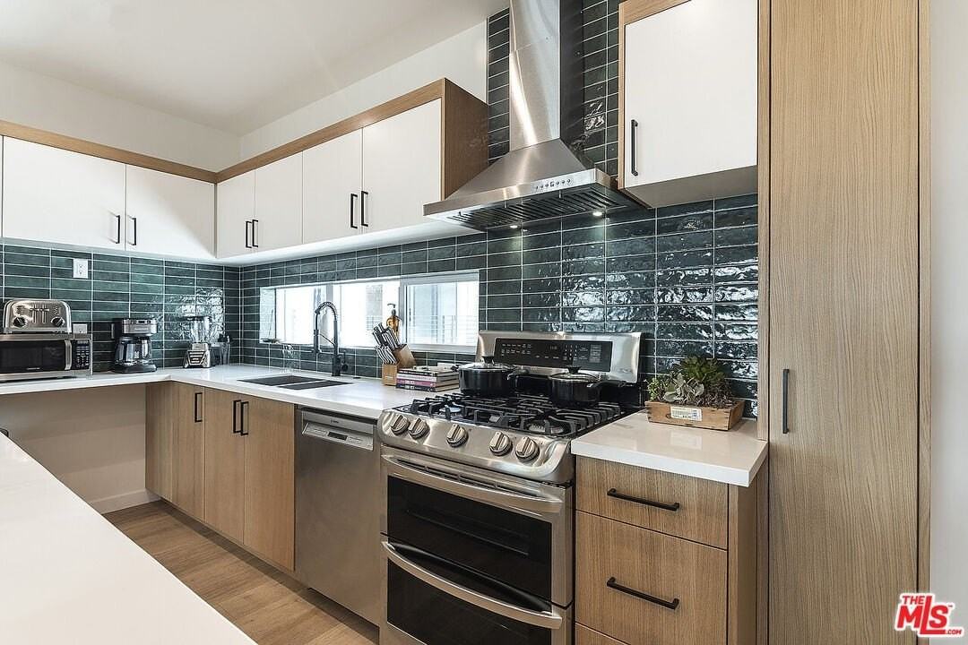 811 N Harvard Blvd Unit All - Photo 6 of 20