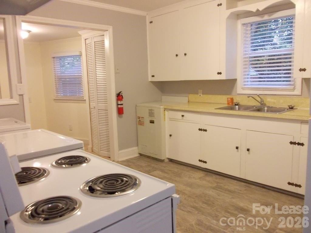 2746 Dogwood Ave - Photo 5 of 21