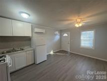 1007 Plymouth St Unit B - Photo 1 of 1