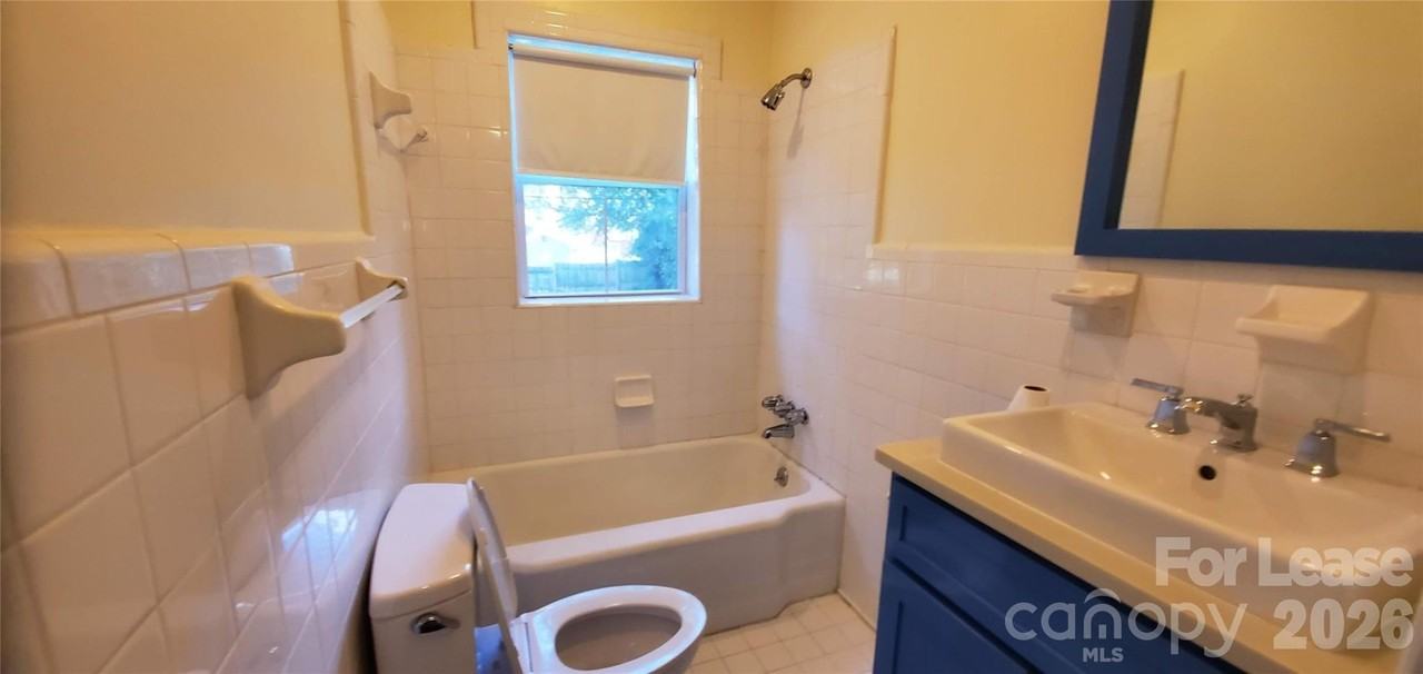 2019 Kenilworth Ave - Photo 7 of 9