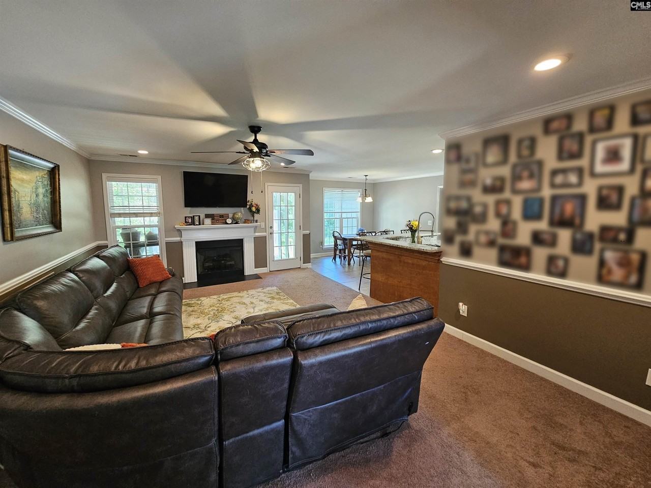 230 Sorrel Tree Ln - Photo 6 of 29