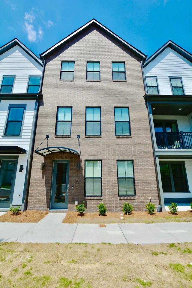 1523 Hidalgo Dr - Photo 2 of 37