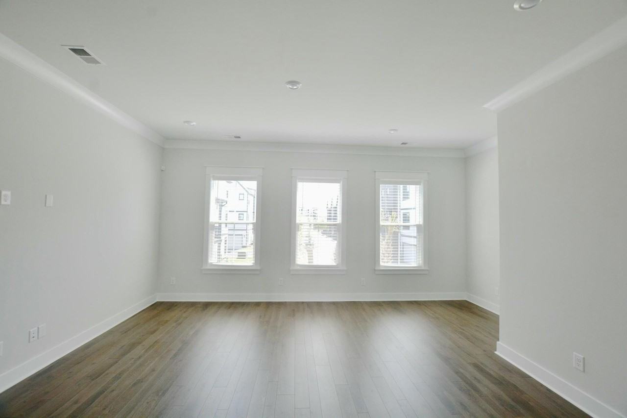 1523 Hidalgo Dr - Photo 4 of 37