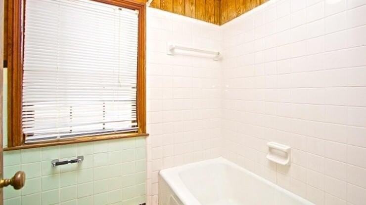 23 Archdale St Apt J - Photo 7 of 12