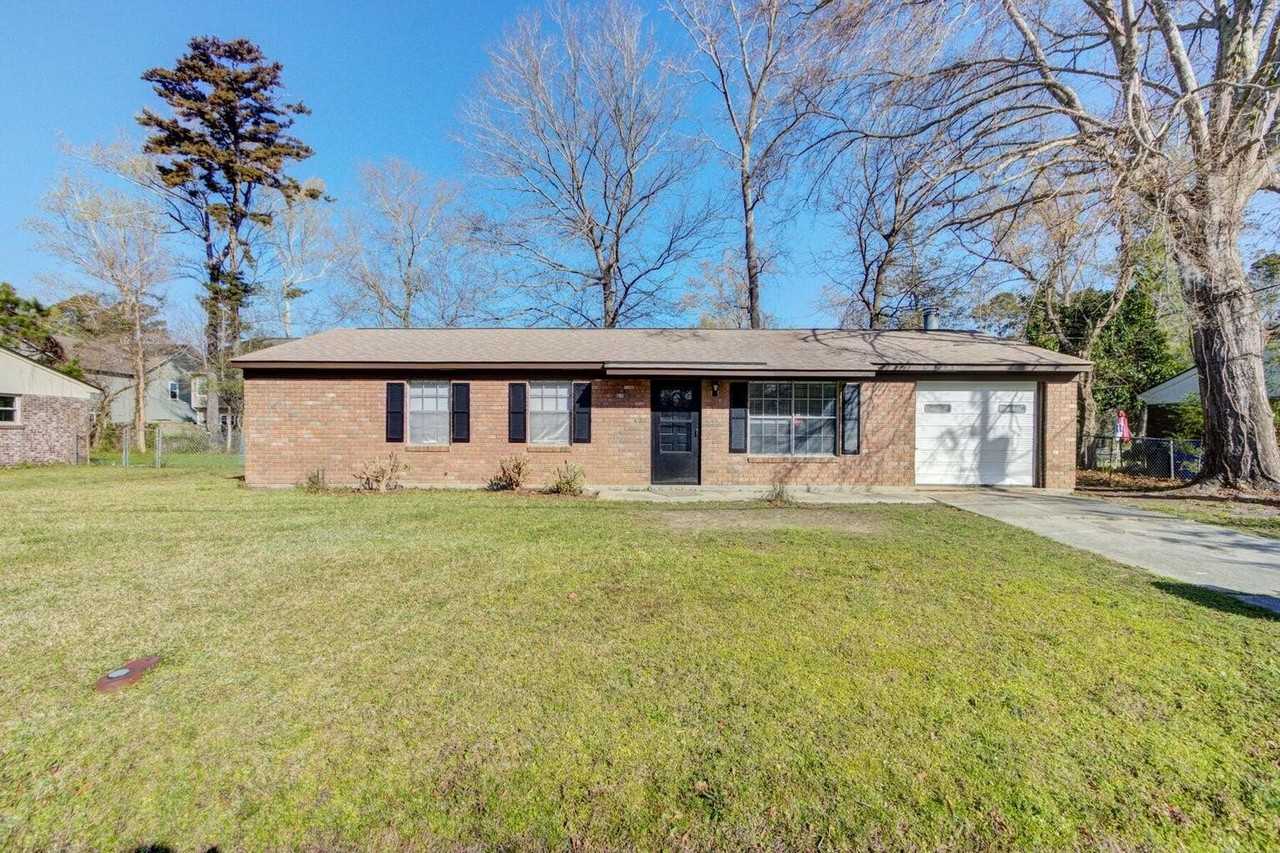 1978 Holliday St - Photo 2 of 23