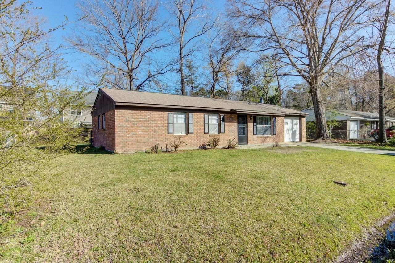 1978 Holliday St - Photo 3 of 23