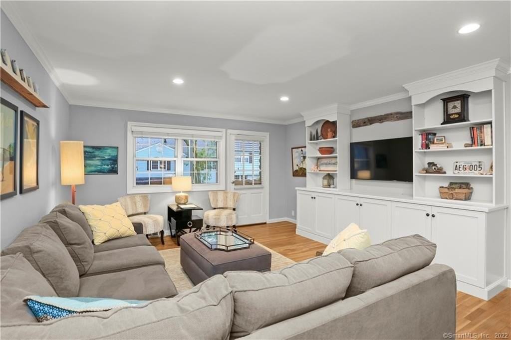 245 Unquowa Rd Apt 129 - Photo 3 of 38