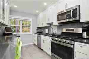 featured image of 245 Unquowa Rd Apt 129