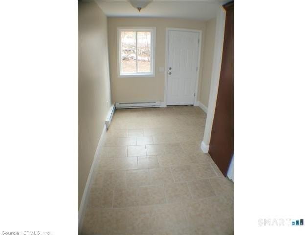 95 E Grand Ave Unit 5 - Photo 2 of 9