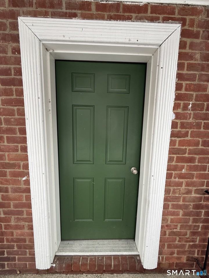 67 Mencel Cir Unit C - Photo 4 of 26