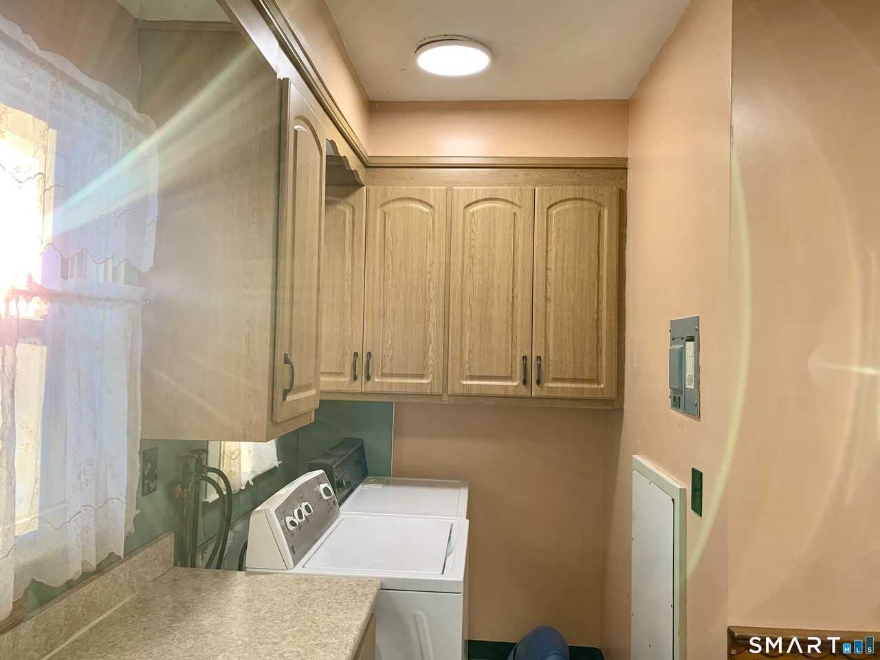 52 Goffe Ter - Photo 4 of 24