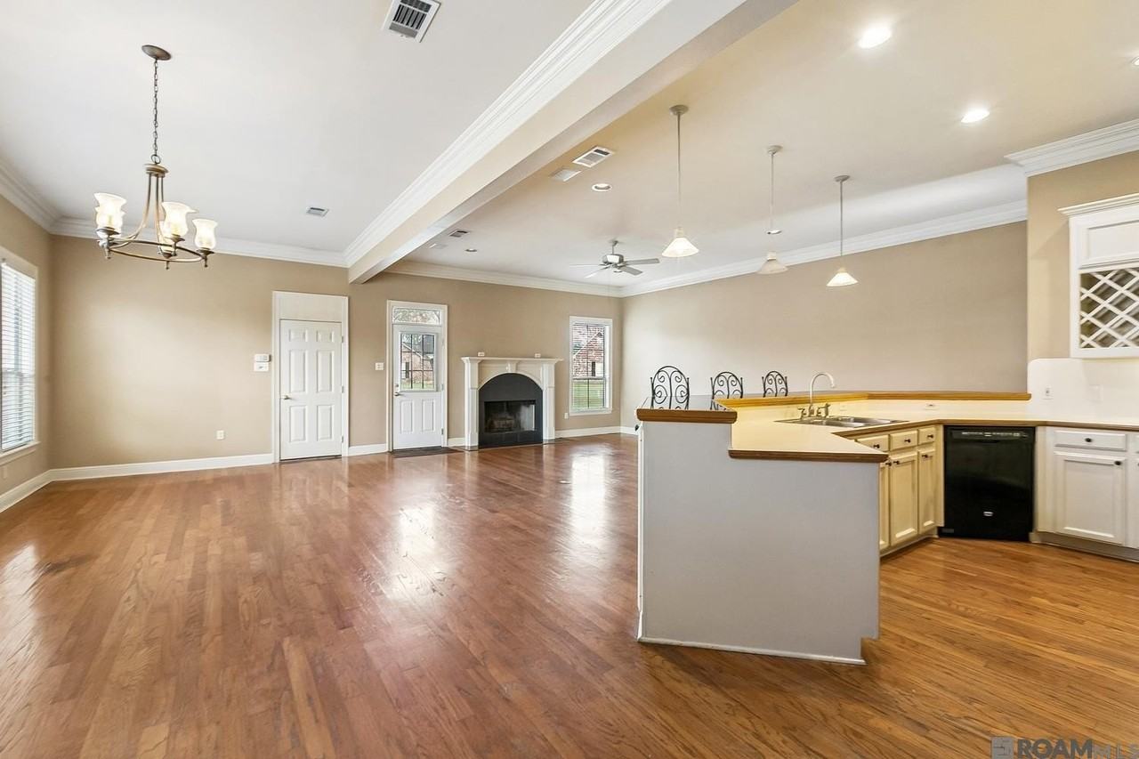 18300 Old Perkins Place Ave - Photo 5 of 17