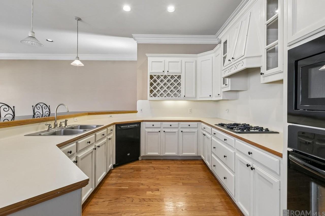 18300 Old Perkins Place Ave - Photo 7 of 17