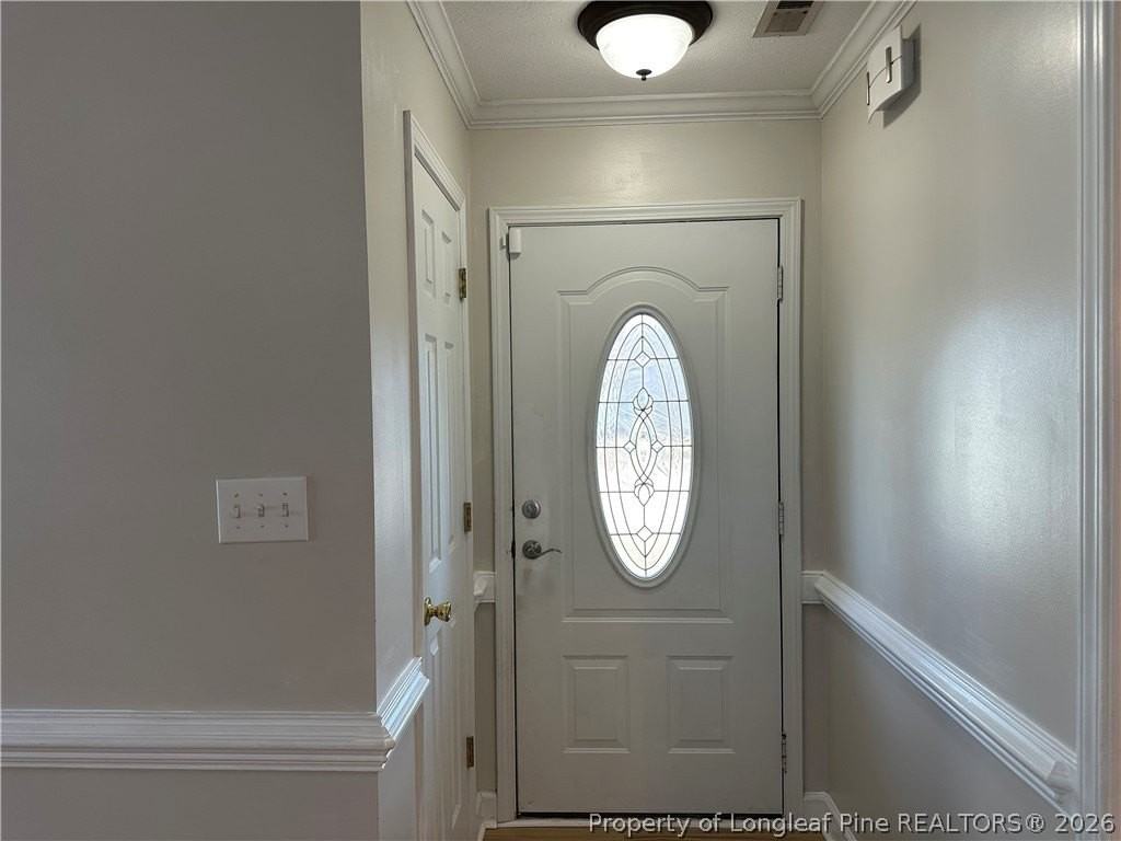 1034 Canter Ln - Photo 4 of 30