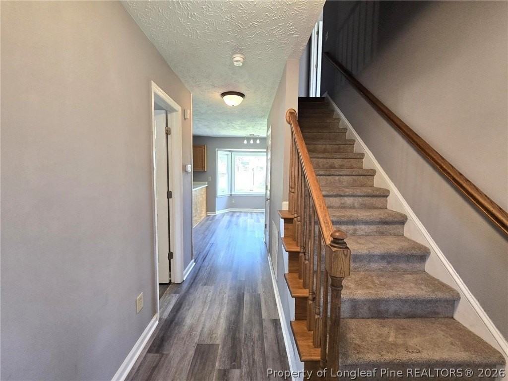 7132 Dayspring Dr - Photo 5 of 36