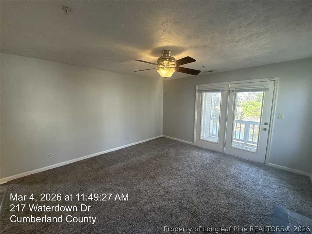 217 Waterdown Dr Apt 8 - Photo 6 of 26