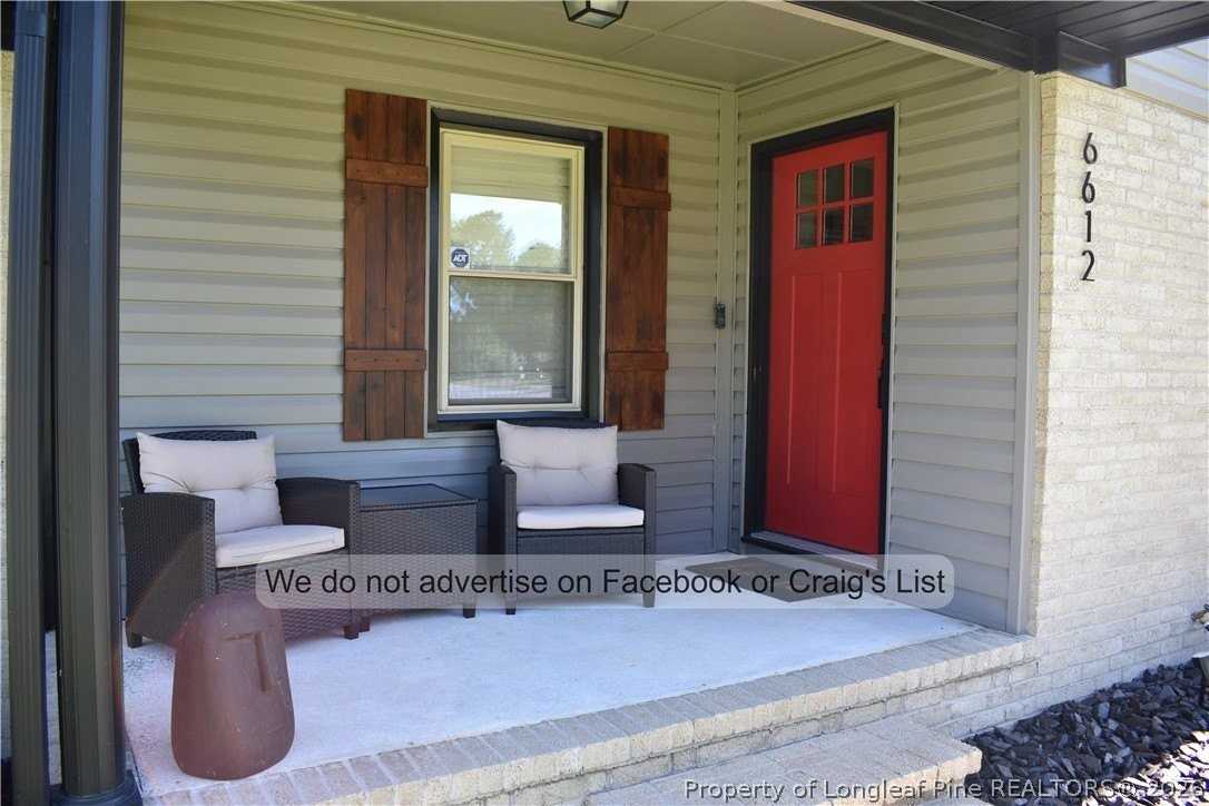 6612 Vaughn Rd - Photo 2 of 16