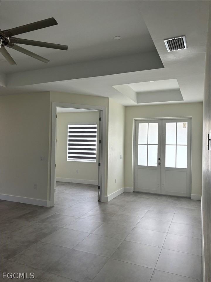 184 E Mariana Ave - Photo 7 of 11