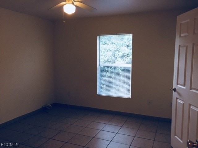 213 Ivan Ave S - Photo 7 of 11