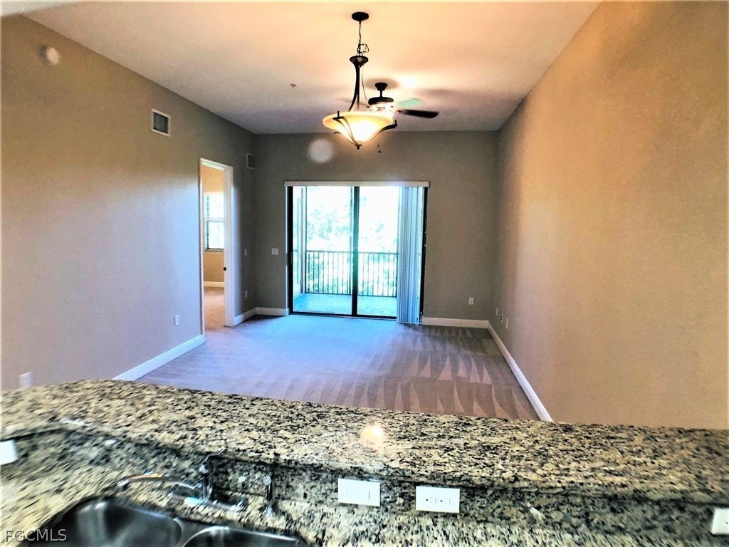 13651 Julias Way Apt 1426 - Photo 5 of 27