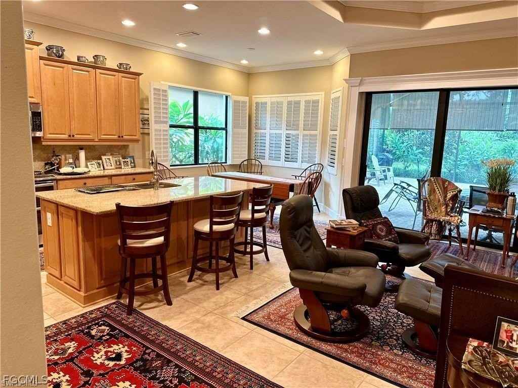 9061 Isla Bella Cir - Photo 6 of 26