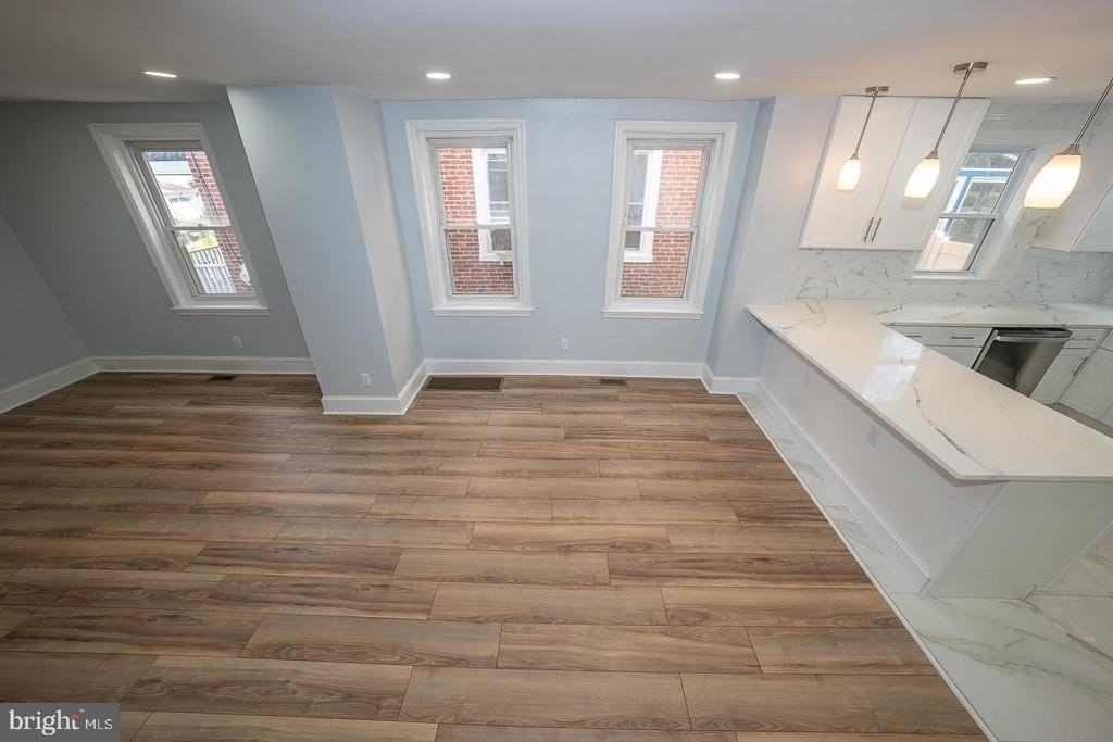 145 Summit Ter - Photo 5 of 48