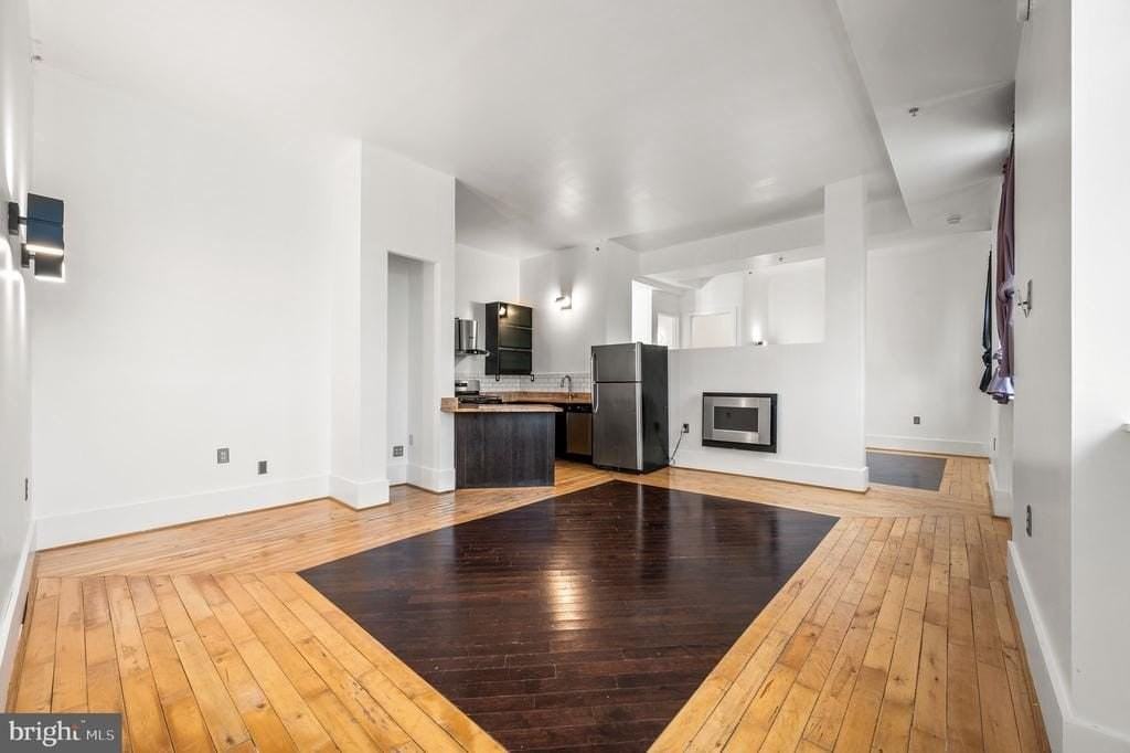 1201 S 5th St #F - Photo 5 of 24