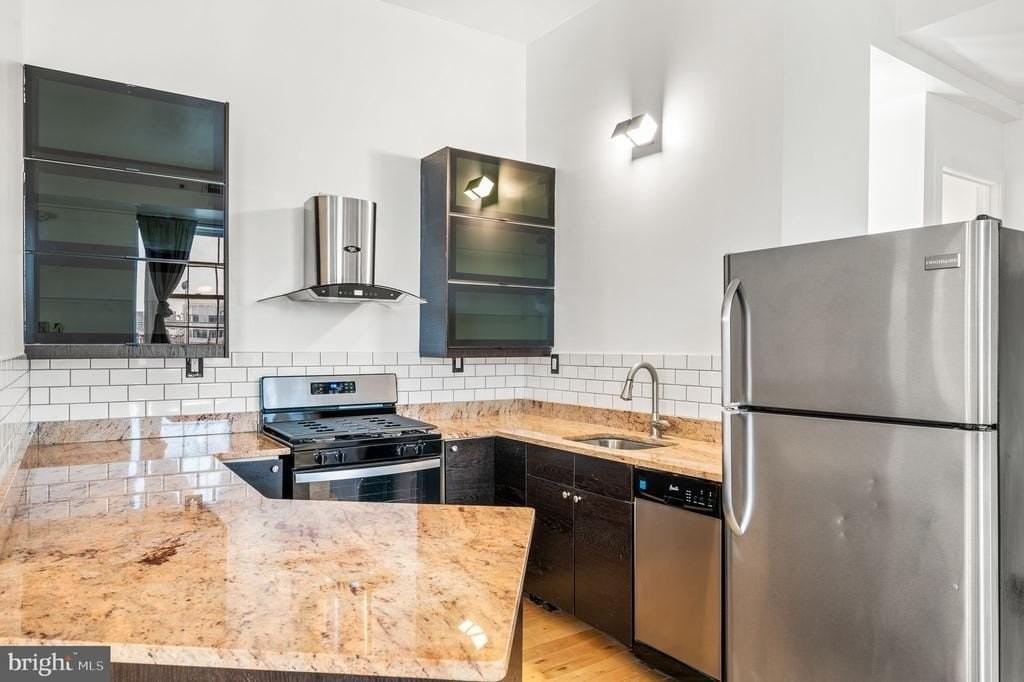 1201 S 5th St #F - Photo 7 of 24