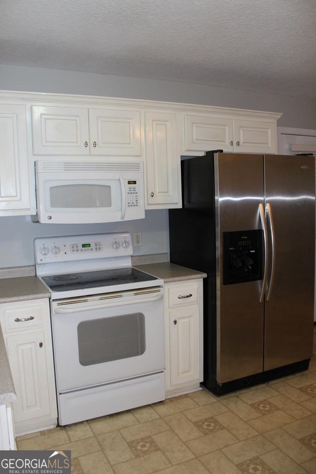 8052 Burkhalter Rd - Photo 6 of 19