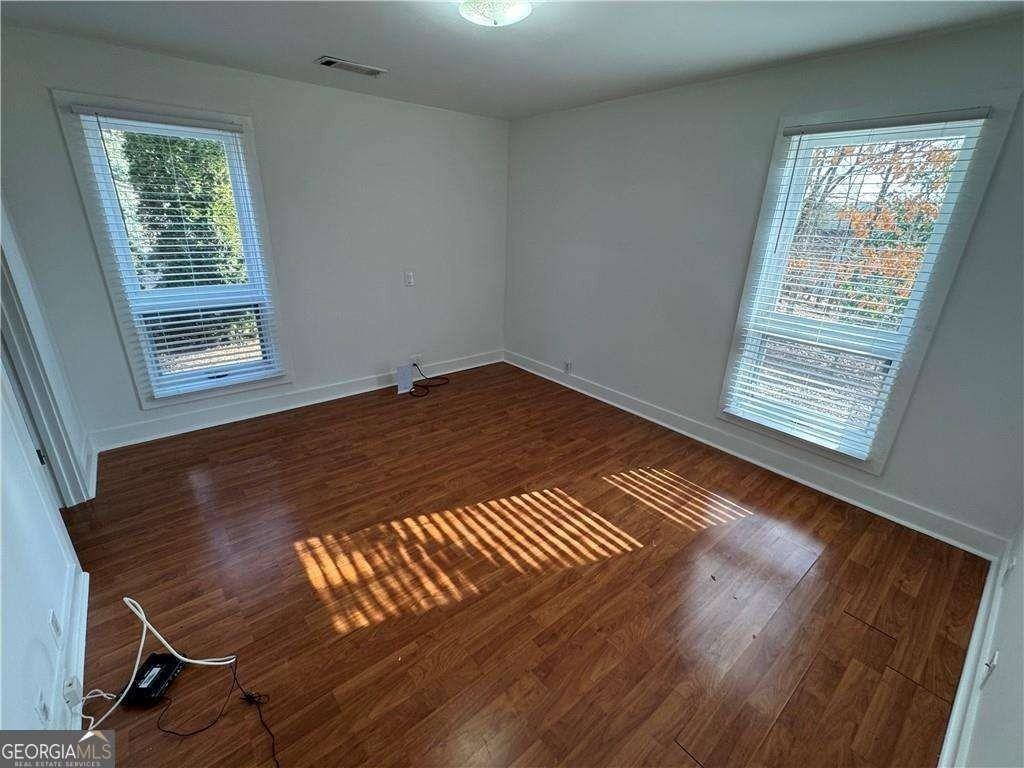 1685 Chevron Way Unit Apt-1 - Photo 3 of 20